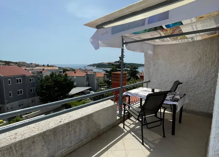 Arca 아파트 풀라